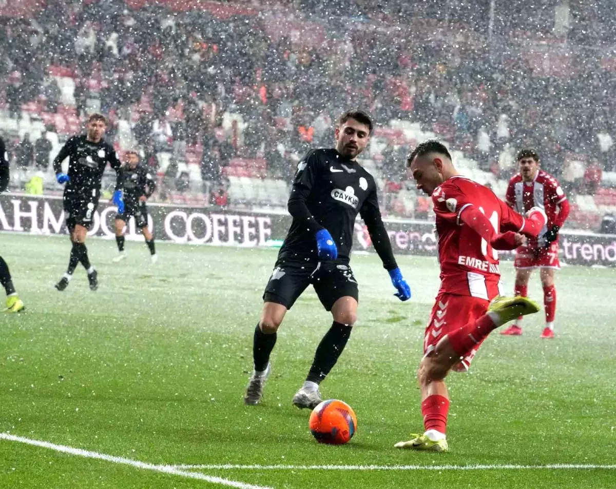 Samsunspor - Çaykur Rizespor Maçı Başladı