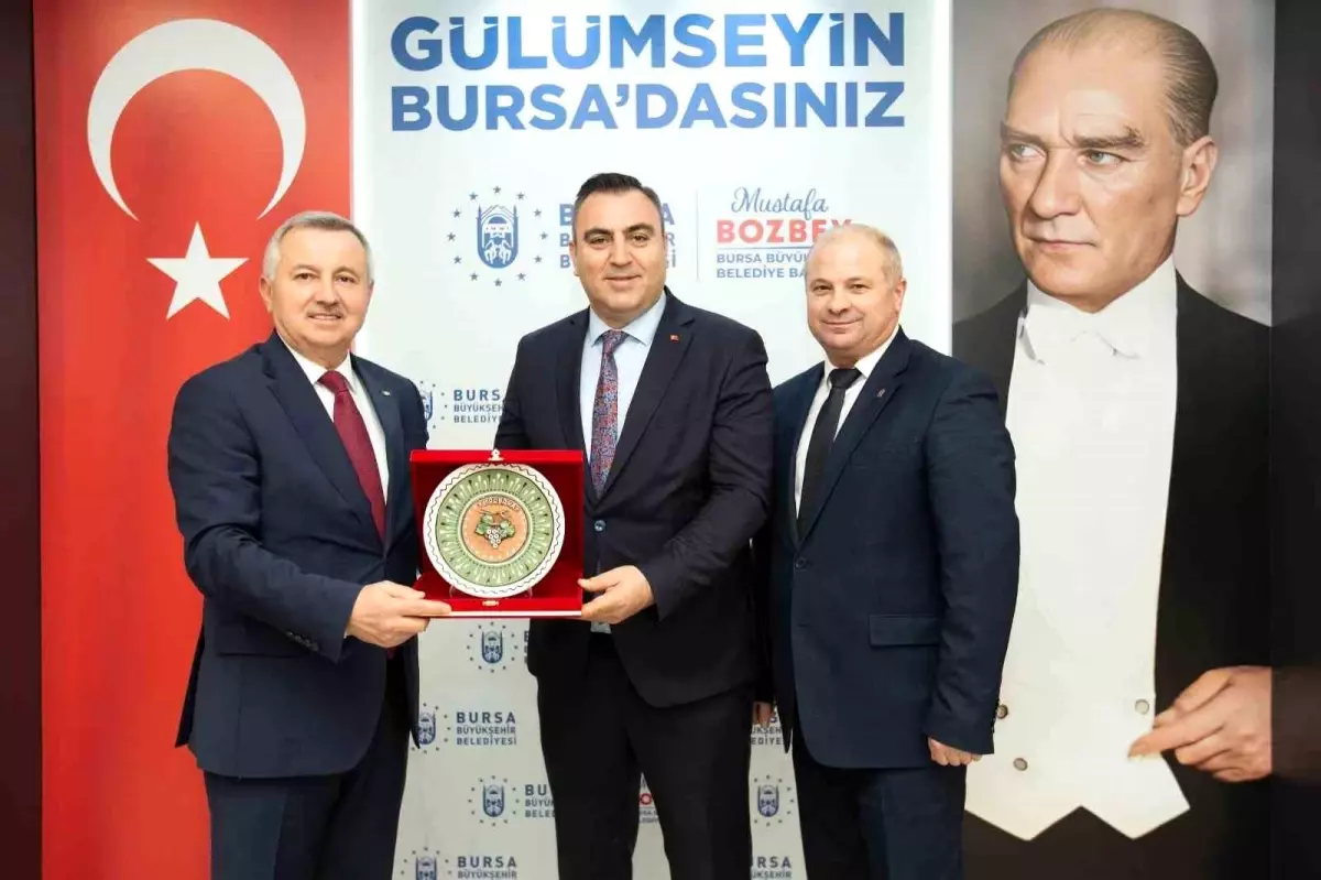 Moldova Büyükelçisi Bursa\'da İki Ülke Arasındaki İlişkileri Güçlendirdi