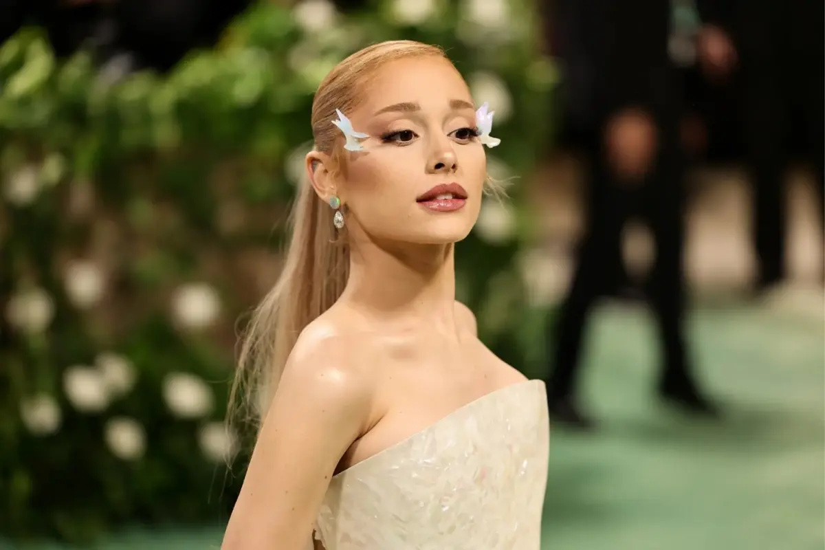 Ariana Grande\'nin son hali hayranlarını endişelendirdi