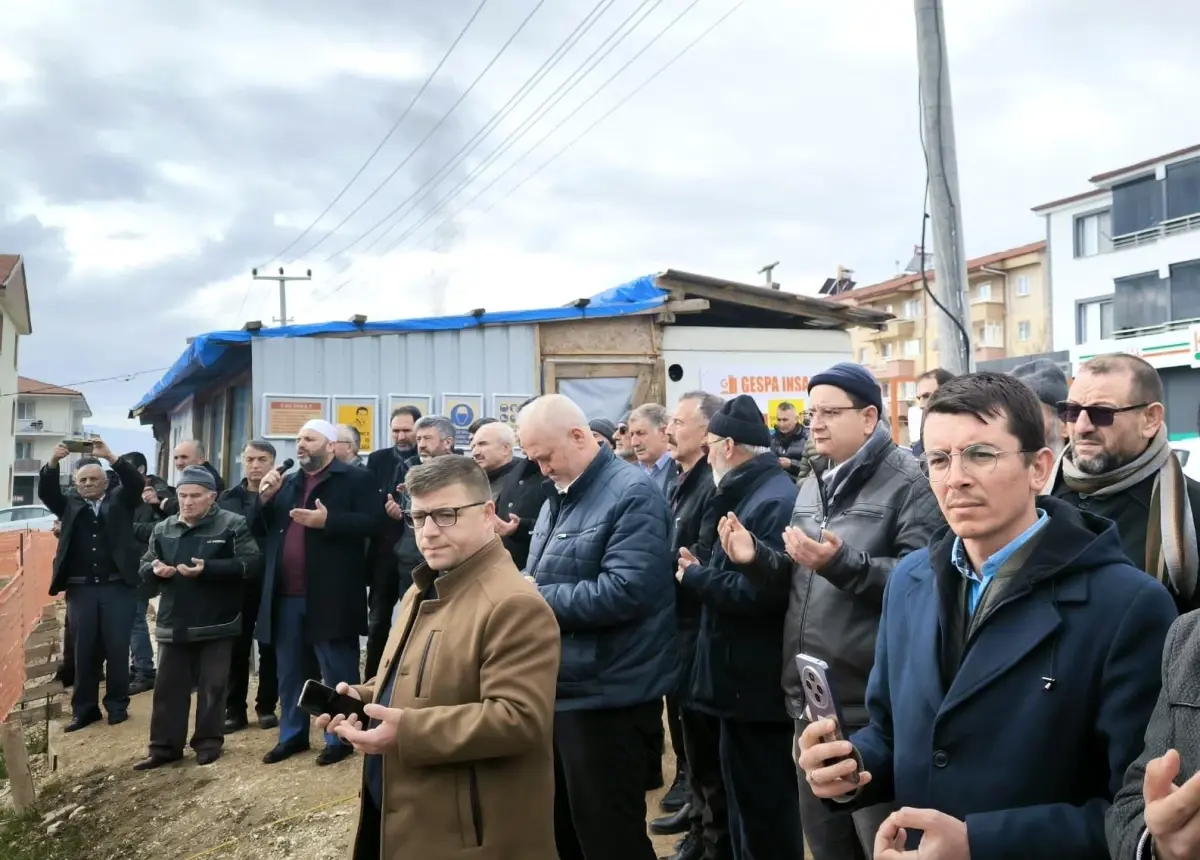 Gediz\'de Modern Kur\'an Kursu Temel Atma Töreni Gerçekleştirildi