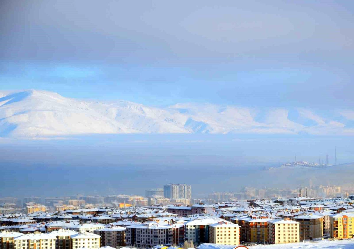 Erzurum\'da Yapı Ruhsatı ve Kullanma İzninde Düşüş