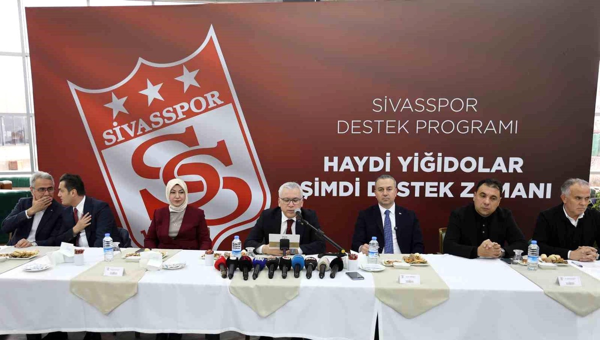 Sivasspor için destek toplantısında buluştular