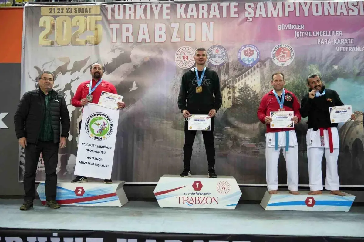 Tavşanlı Belediyespor Kulübü Karate\'de İki Türkiye Şampiyonluğu Kazandı