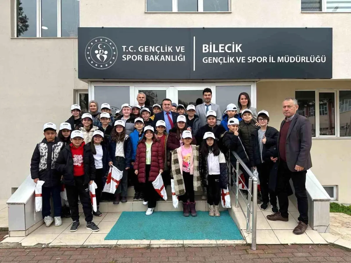 Bilecik İl Müdürü Öğrencilerle Buluştu