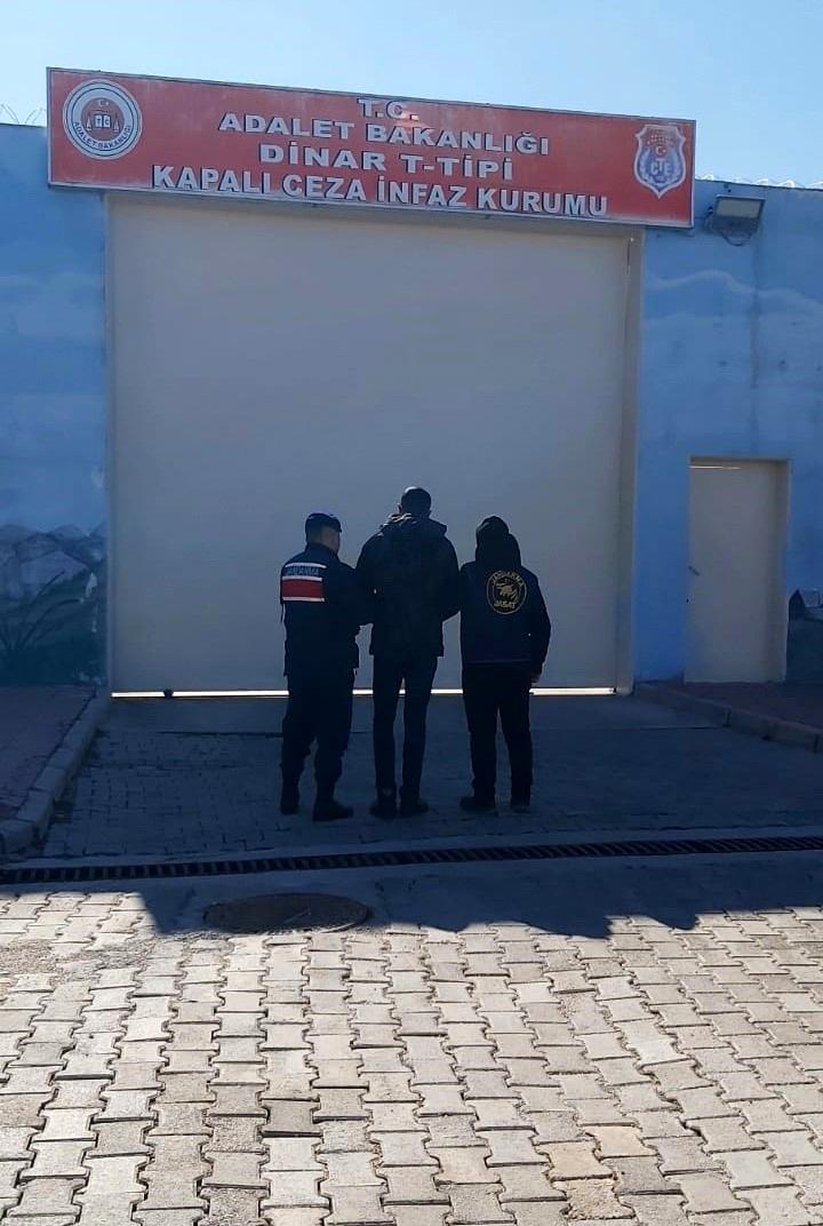 Aranan Şahıs Cezaevine Gönderildi