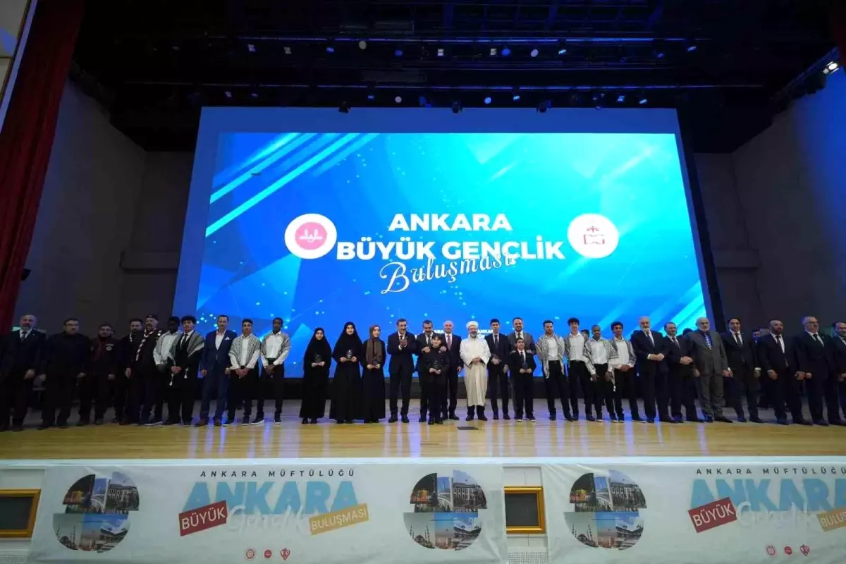 Erbaş: Gençler, bizim en büyük zenginliğimizdir