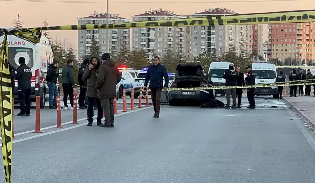 Konya'da Otomobil Yangınında Bebek ve Teyzesi Hayatını Kaybetti