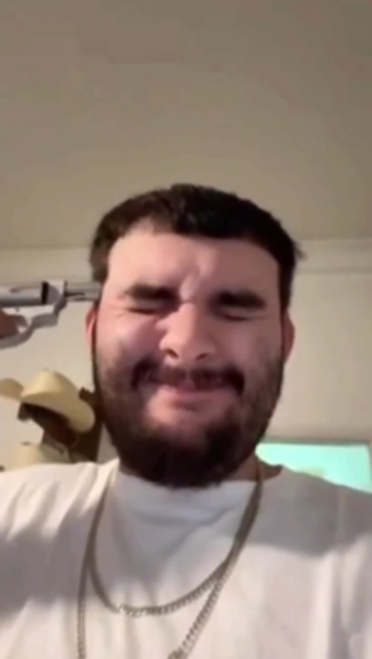 Kripto para yatırımcısı, 500 doalr kaybettikten canlı yayında intihar etti