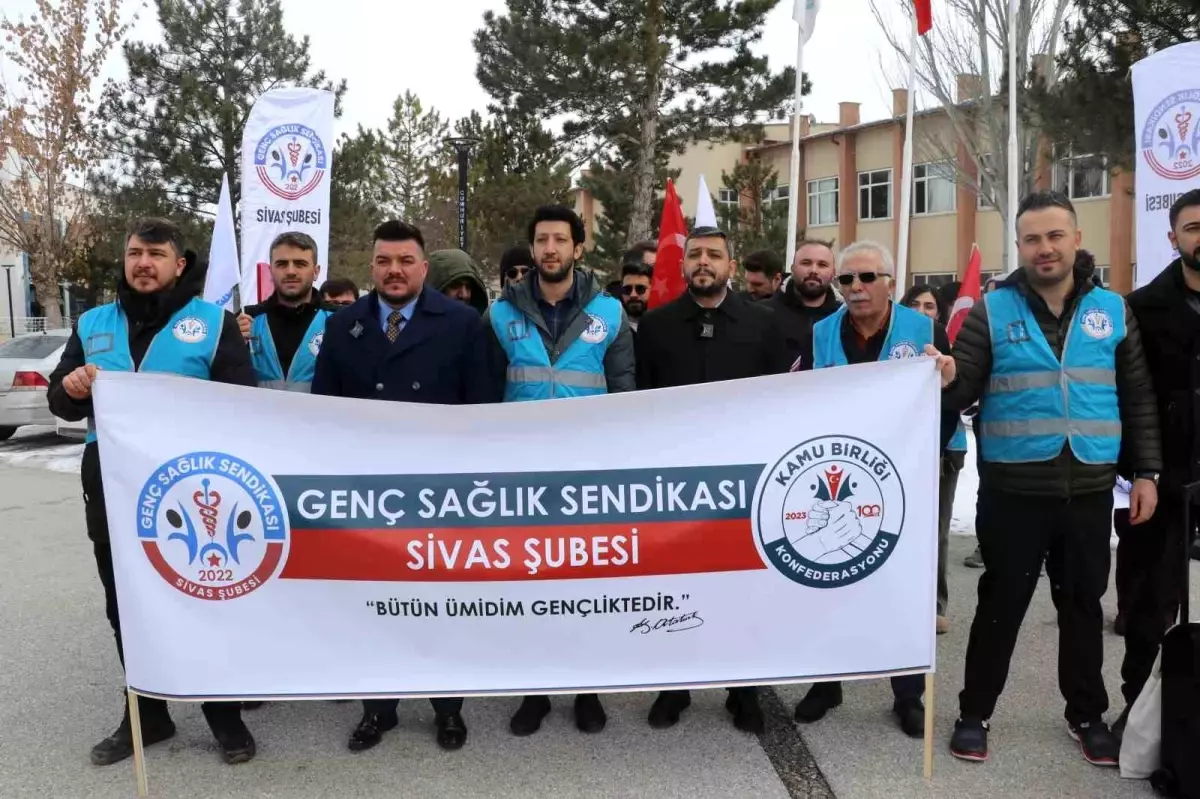 Sağlık Çalışanları Sorunlarına Dikkat Çekti