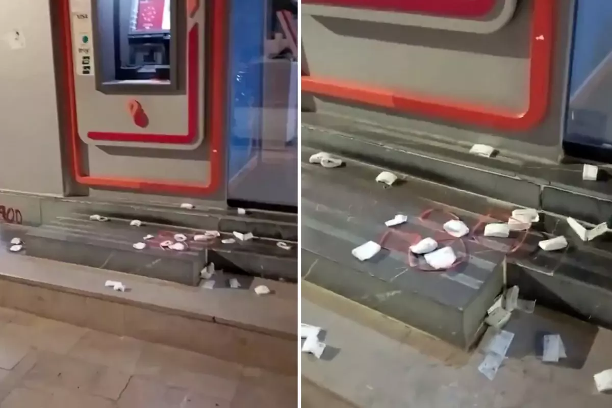 ATM\'nin önündeki görüntüyü kayda alan vatandaşı isyan etti: Ayıp ya ayıp