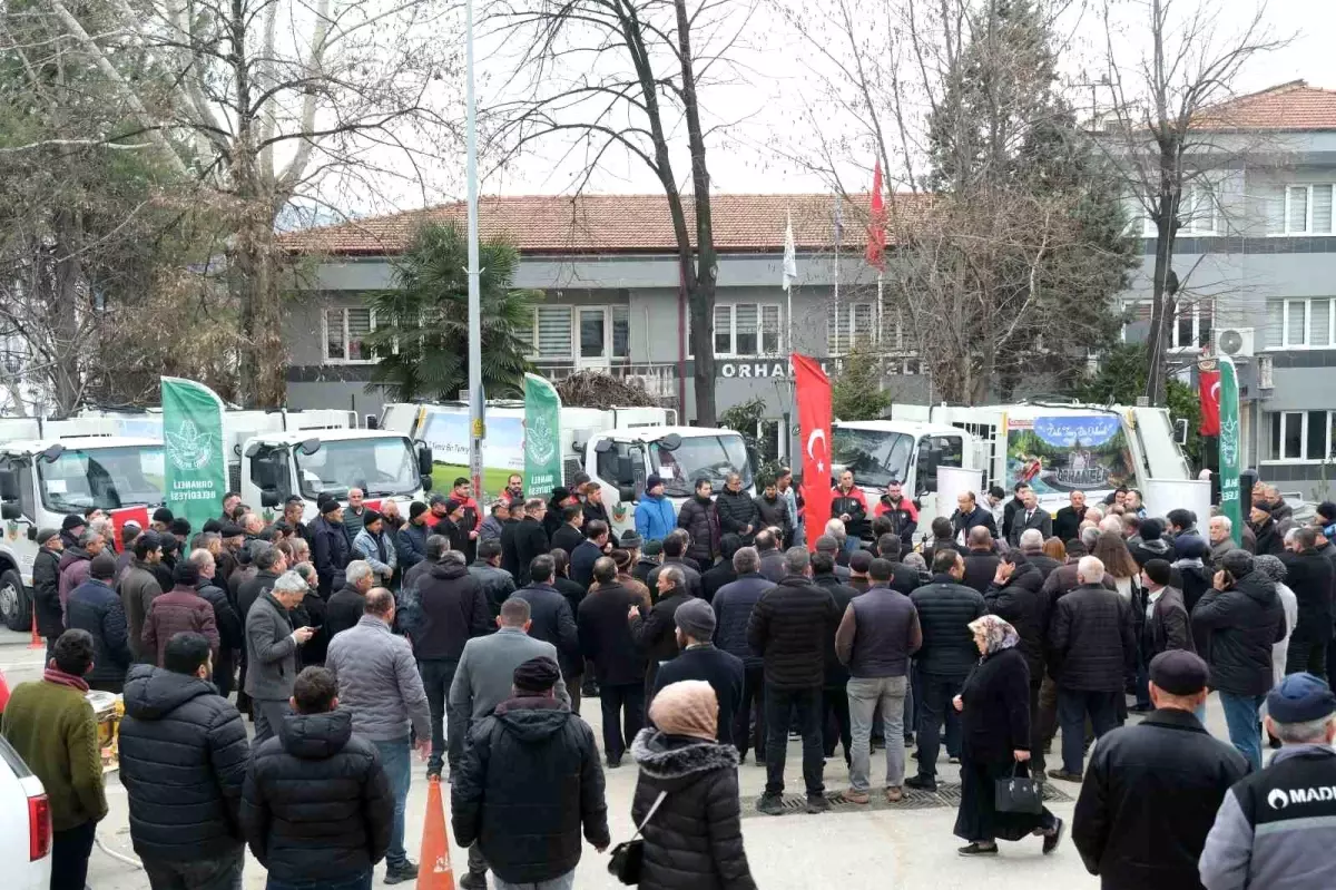 Orhaneli Belediyesi Yeni Çöp Araçları ile Temizlik Hizmetlerini Güçlendiriyor