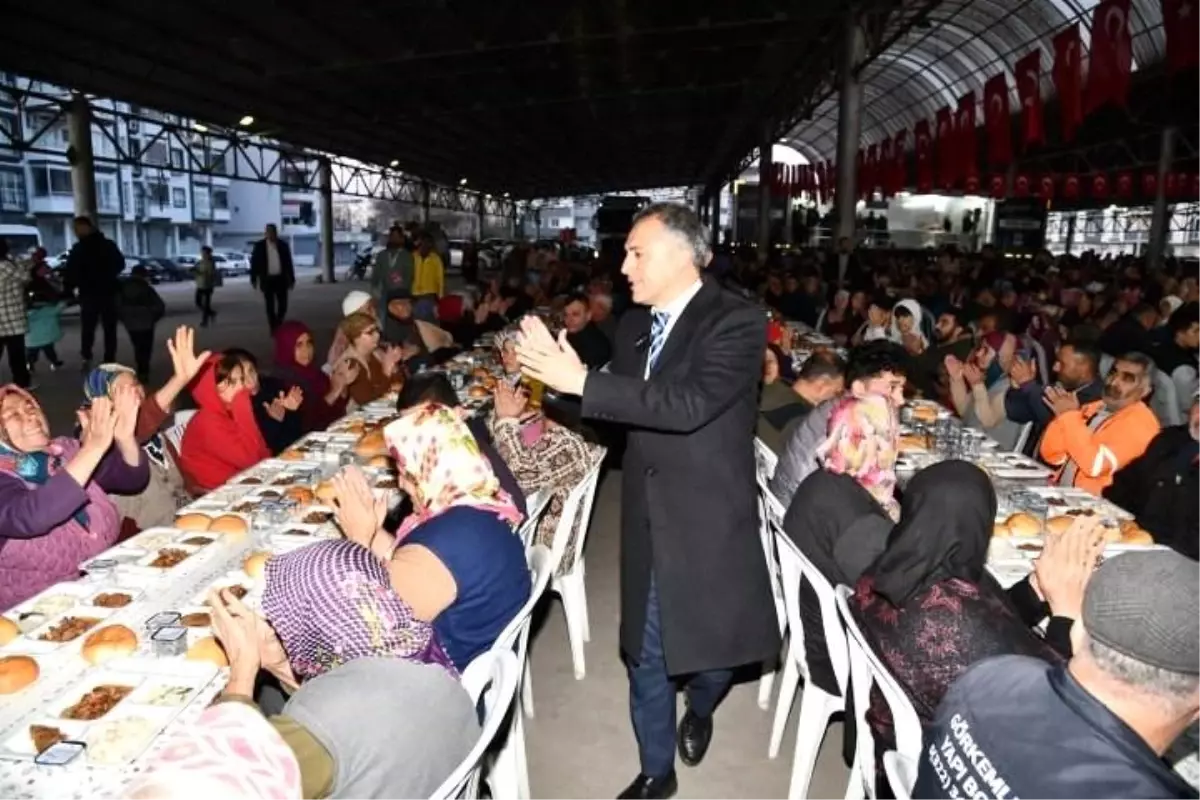 Osmaniye Belediyesi Ramazan İçin Sıcak Yemek Dağıtımına Başladı