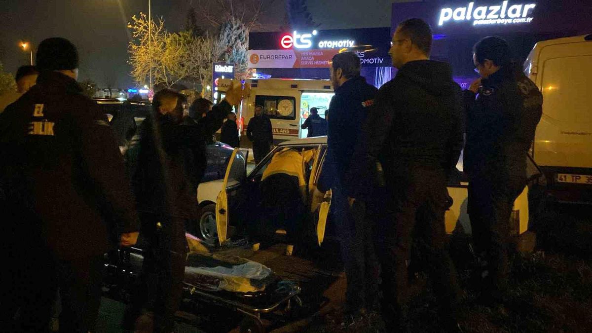 Kocaeli\'de Silahlı Saldırı: Bir Kişi Ağır Yaralandı