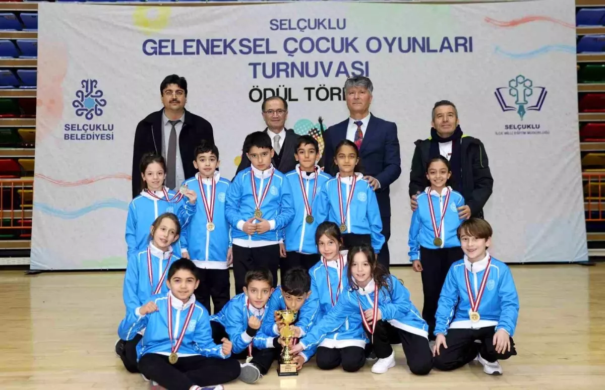 Selçuklu Geleneksel Çocuk Oyunları Turnuvası\'nda Ödüller Sahiplerini Buldu