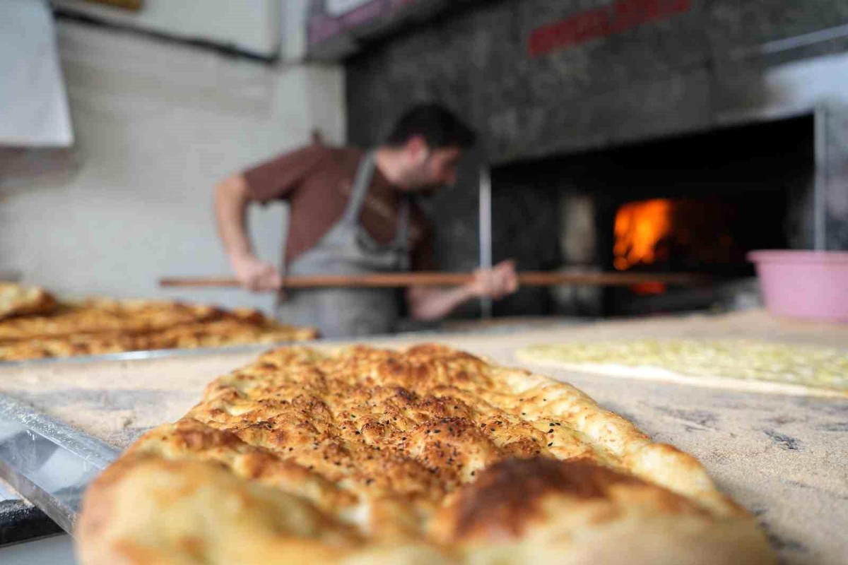 Bayburt\'ta Ramazan Pidesi Fiyatları Belli Oldu