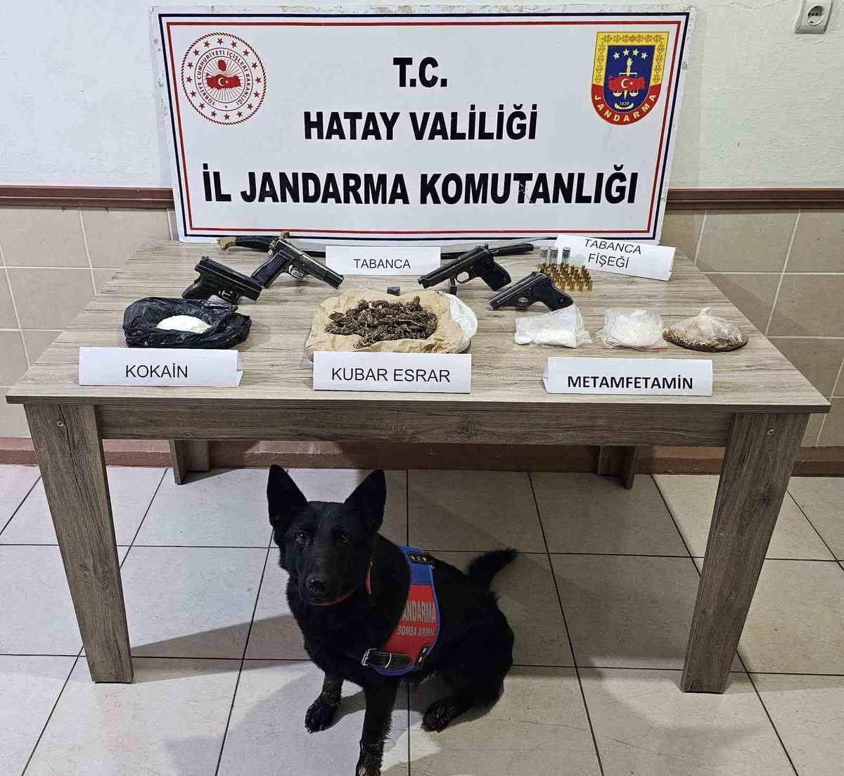 Hatay\'da Jandarmadan Uyuşturucu Operasyonu