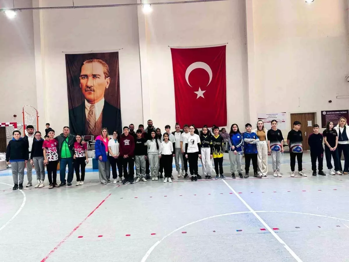 Manisa\'da Floor Curling İl Birinciliği Sonuçlandı