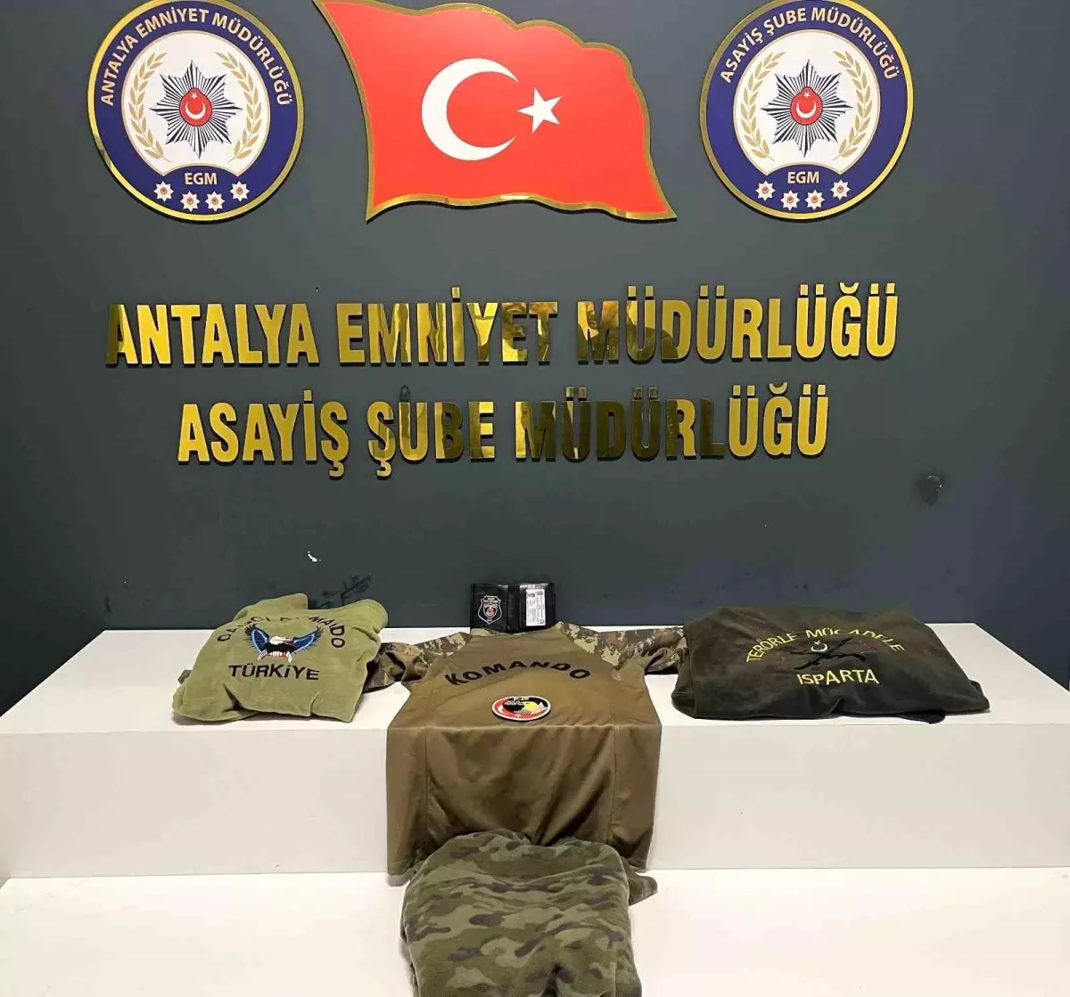 Antalya\'da Dolandırıcılık Operasyonu