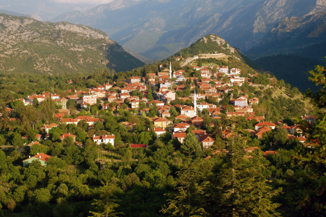 'Dünyanın En İyi Turizm Köyü'nde yıkım kararı