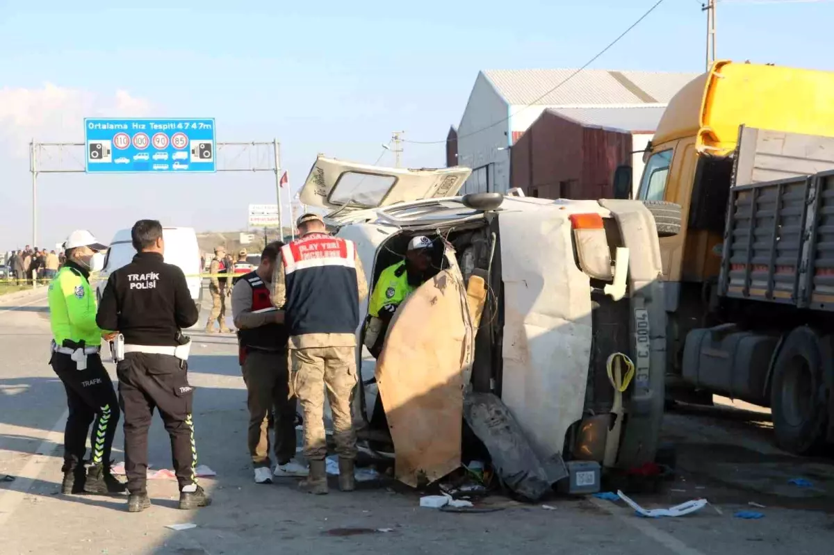 Hatay\'daki feci kazada 6 ölü