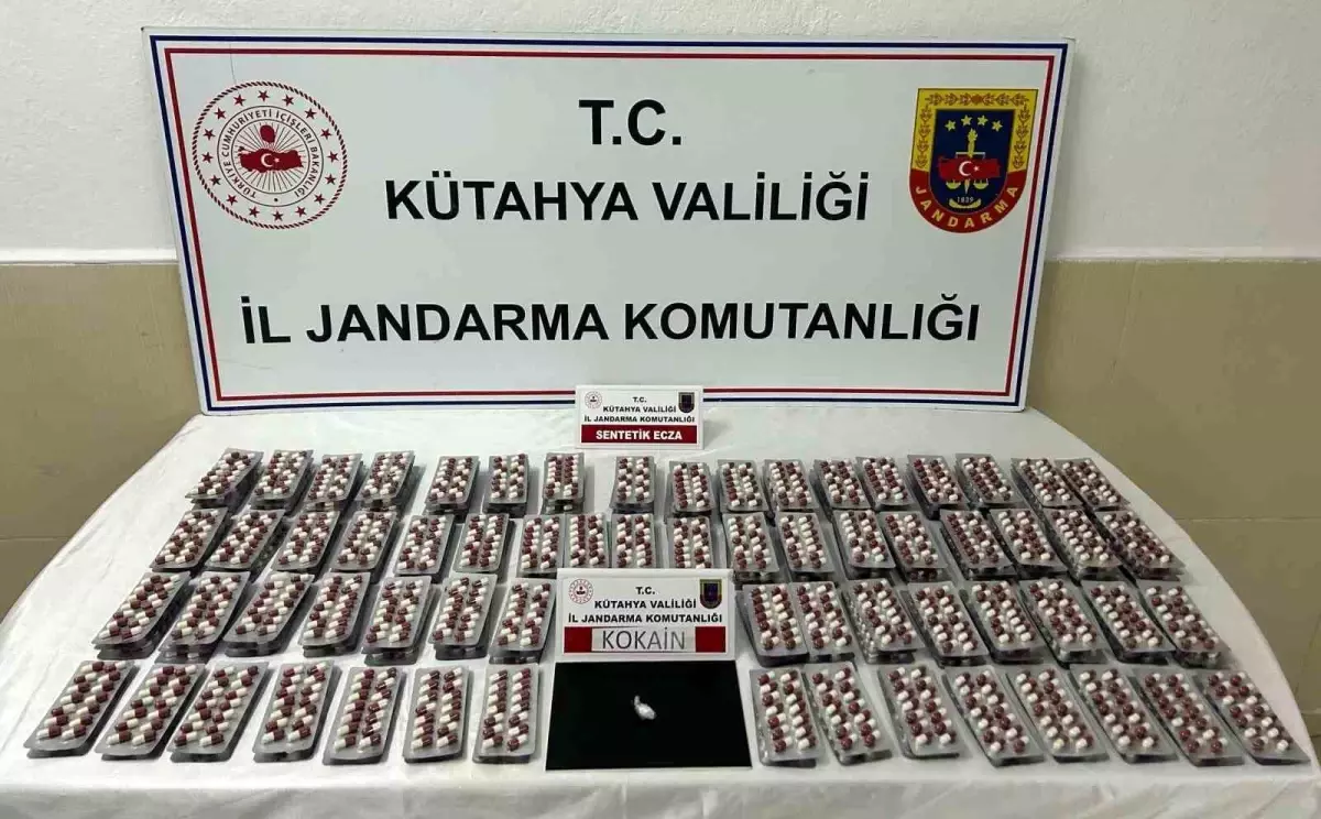 Kütahya\'da Uyuşturucu Operasyonu: 2870 Hap Ele Geçirildi