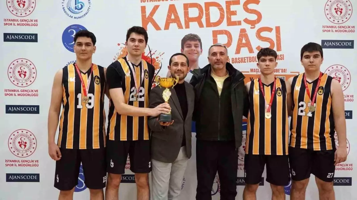 Depremzede Çocuklar İçin Basketbol Turnuvası