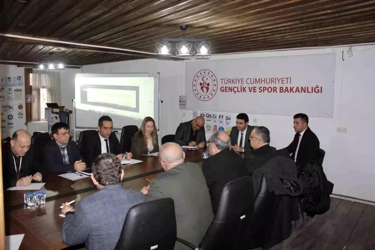 Osmaneli\'nde Gençlik Çalışmaları Koordinasyon Toplantısı Düzenlendi