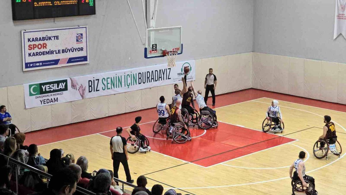 Galatasaray Fuzul, Çeyrek Finalde Galip Geldi