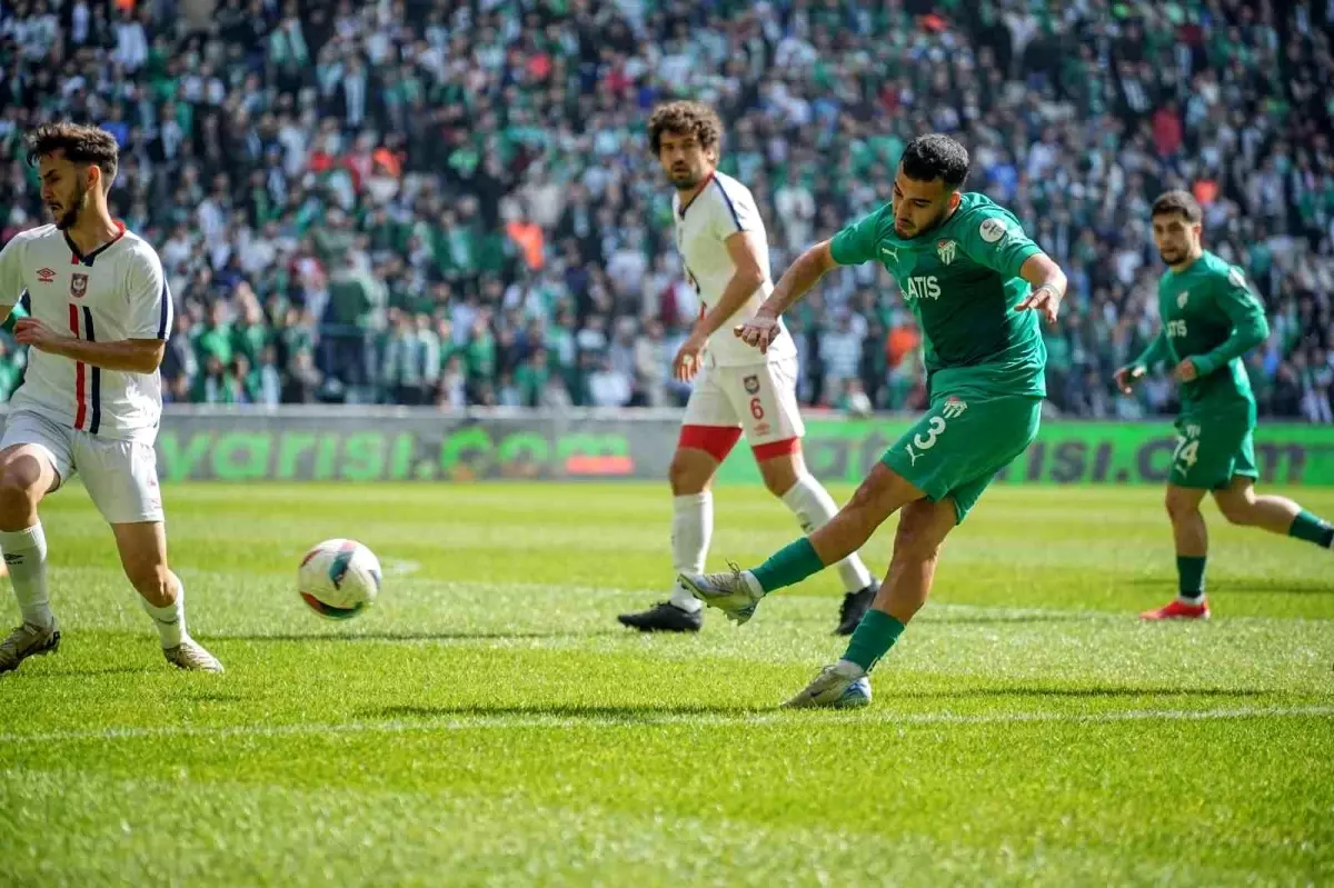 Bursaspor ve Silifke Belediyespor 1-1 Berabere Kaldı