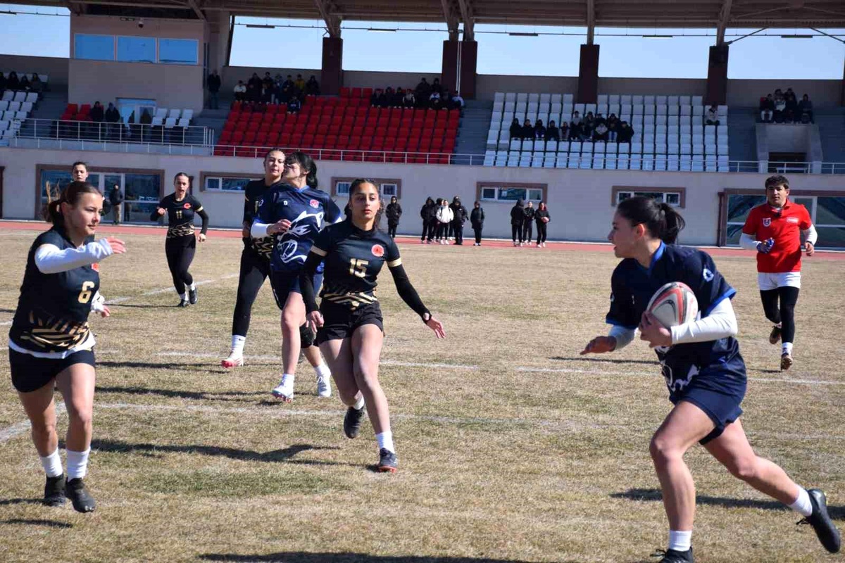 Afyonkarahisar\'da Ragbi Müsabakaları Sona Erdi