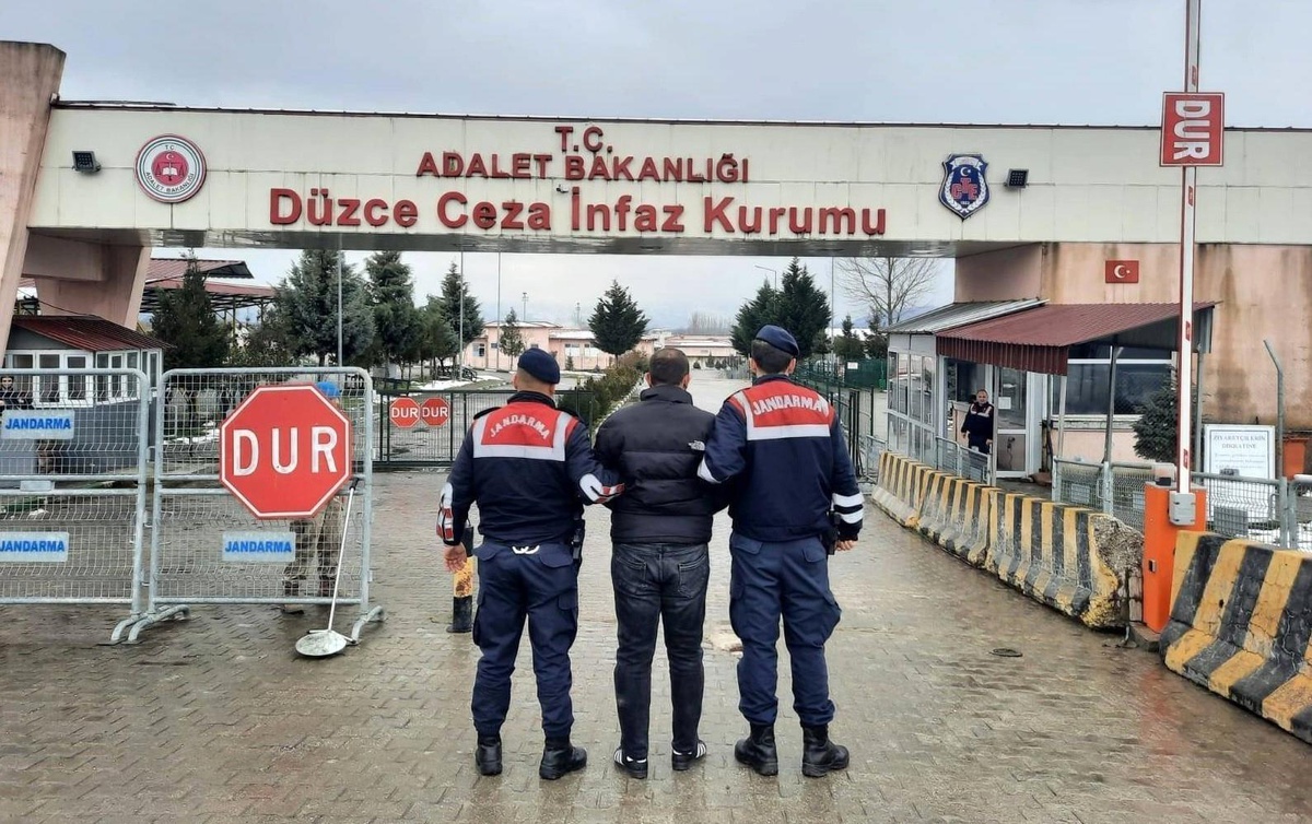 Düzce\'de Şok Denetim: 62 Gözaltı, 28 Tutuklama