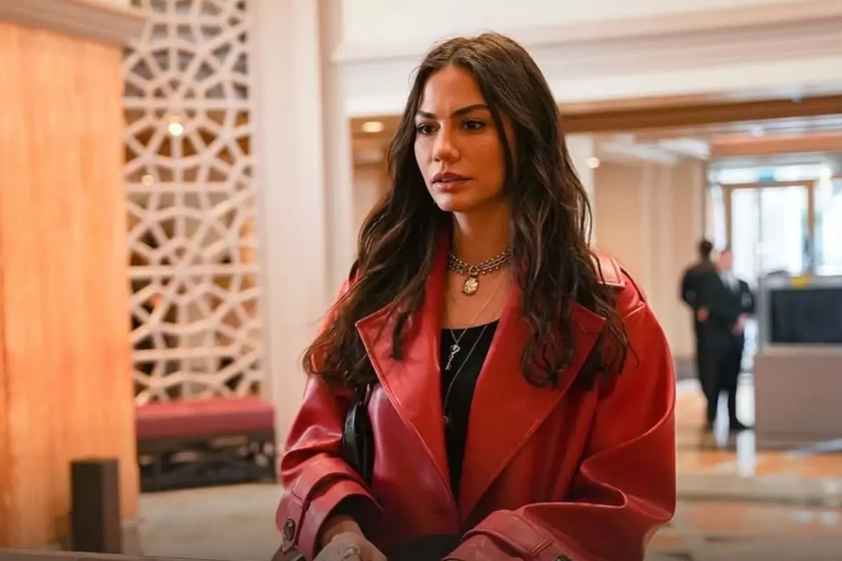 Demet Özdemir\'in yeni dizisinden bölüm başı alacağı ücret dudak uçuklatıyor