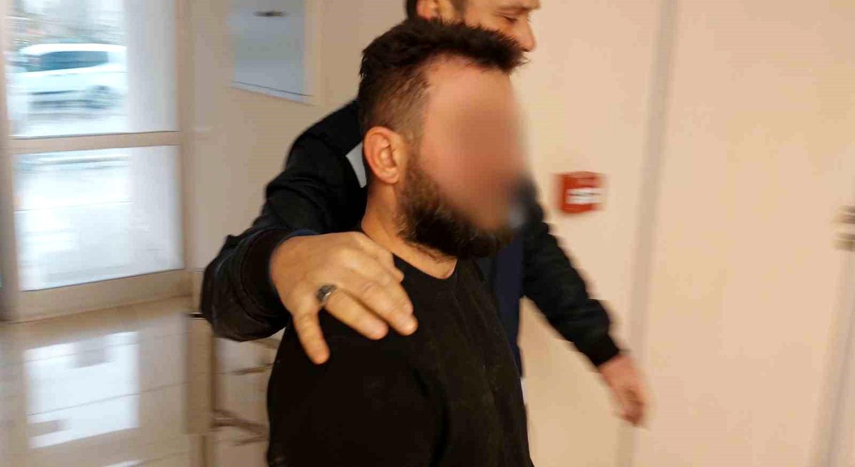 Samsun\'da Evi Ateşe Veren Şahıs Adli Kontrolle Serbest Bırakıldı