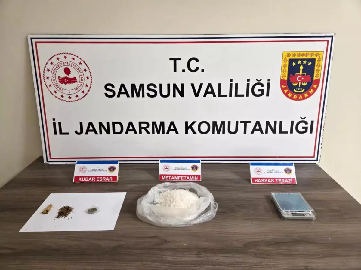 Samsun\'da Uyuşturucu Operasyonları: 2 Gözaltı