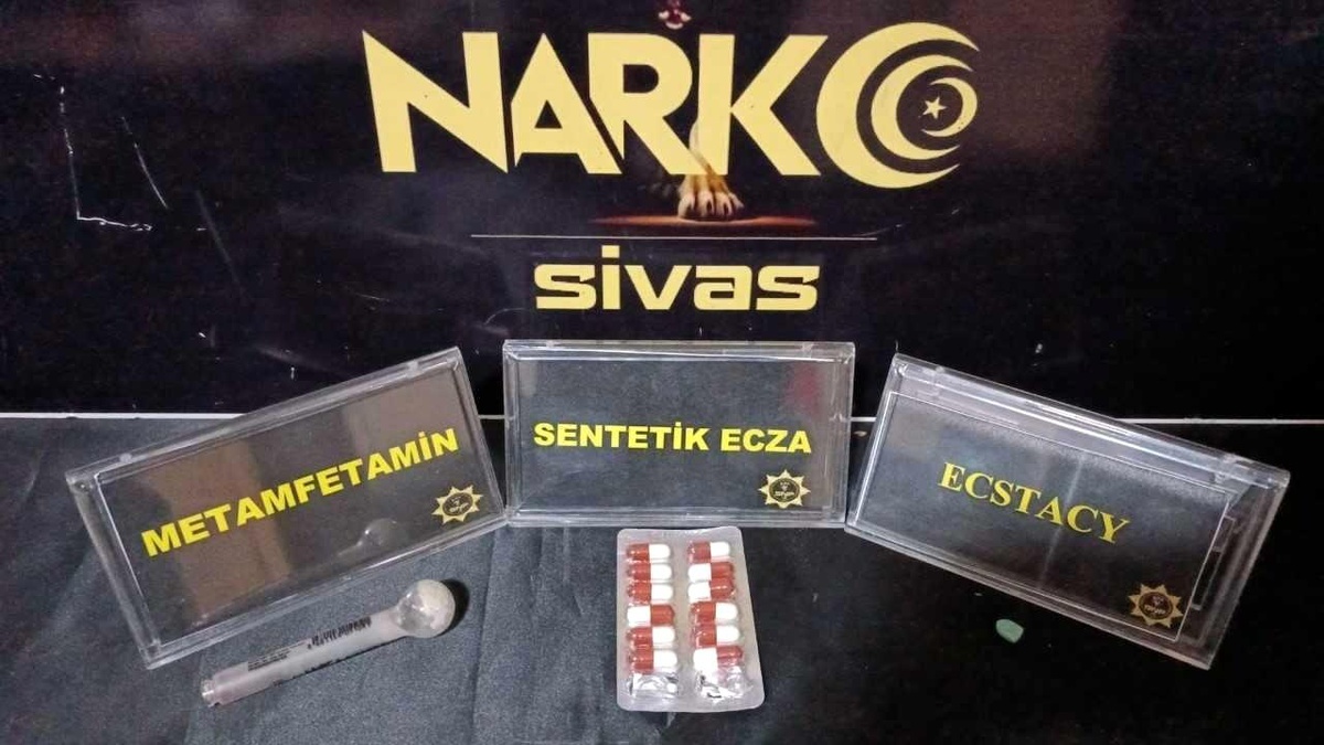 Sivas\'ta Uyuşturucu Operasyonu: 7 Tutuklama