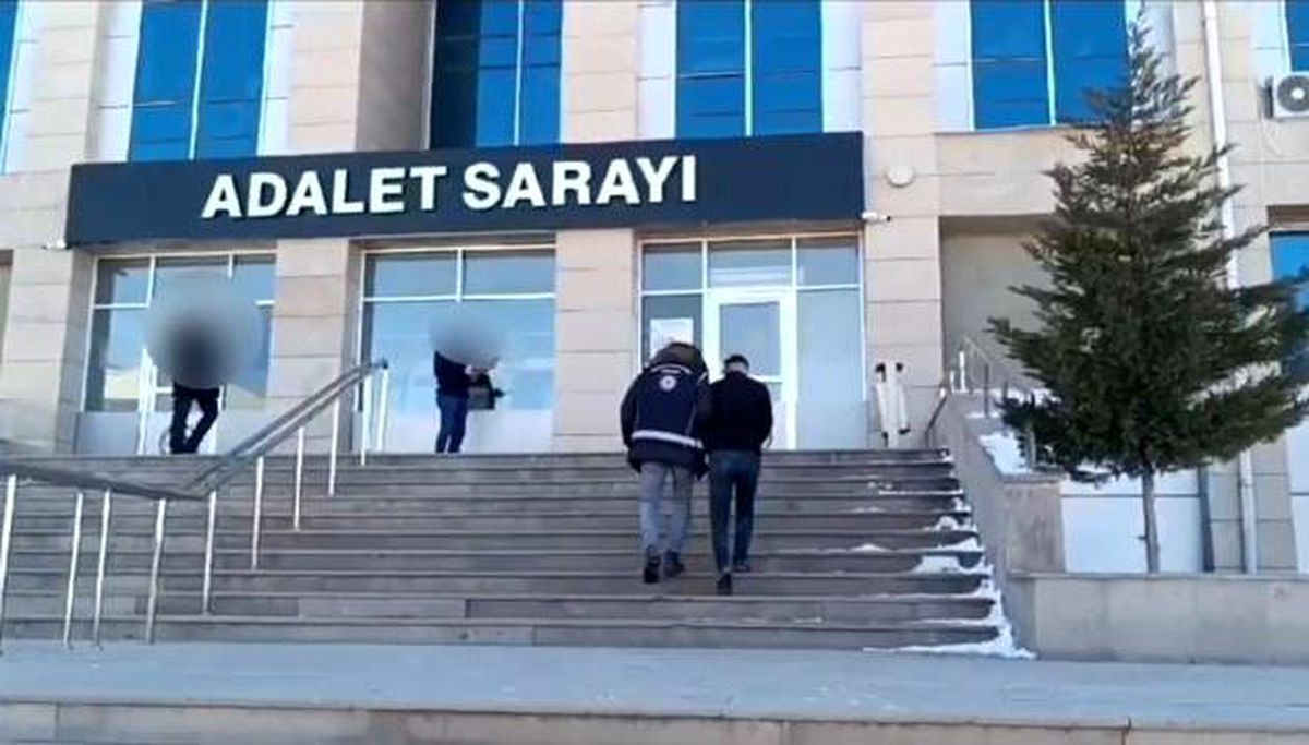 Van\'da Göçmen Kaçakçılarına Operasyon