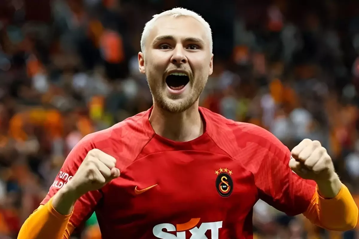 Galatasaray\'ın kovar gibi gönderdiği futbolcu geri geliyor