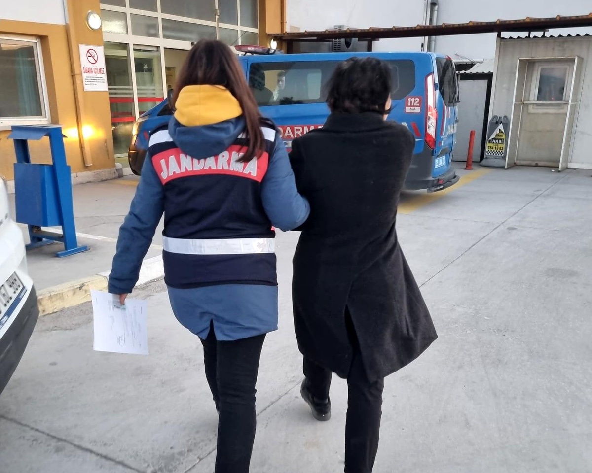 DHKP-C Operasyonunda 30 Gözaltı