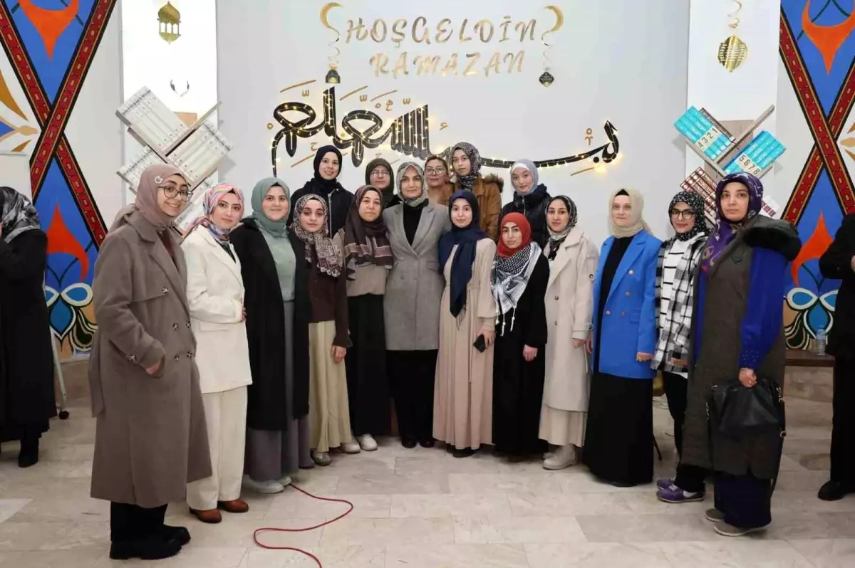 Vali Yiğitbaşı Gençlerle Ramazan Sohbeti