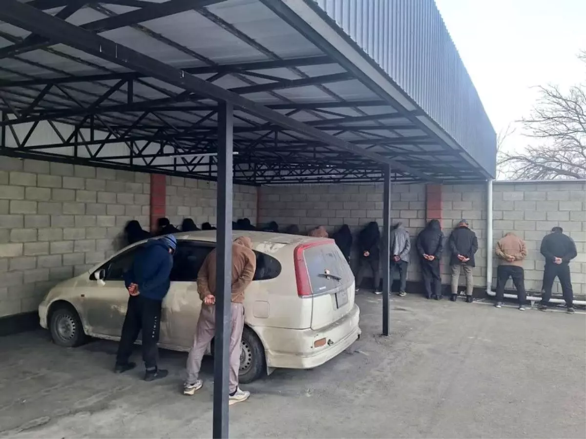 Kırgızistan\'da 30 Terörist Gözaltında