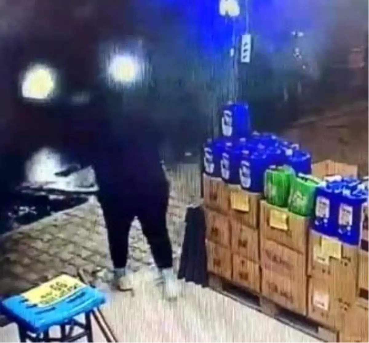 Muğla\'da Araç Markete Daldı