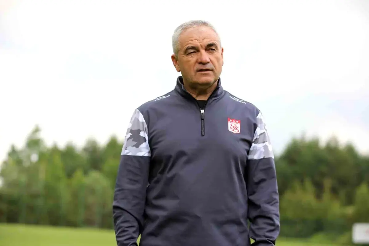 Sivasspor Rıza Çalımbay ile Anlaştı