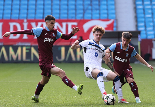 Trabzonspor U19, UEFA Gençlik Ligi'nde çeyrek finale yükseldi