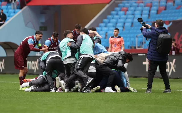 Trabzonspor U19, UEFA Gençlik Ligi'nde çeyrek finale yükseldi