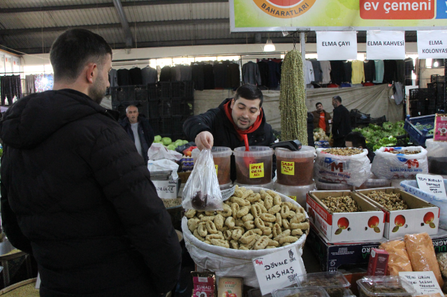 Amasya'nın Çiçek Bamyası altınla yarışıyor: Kilosu 3.500 lira