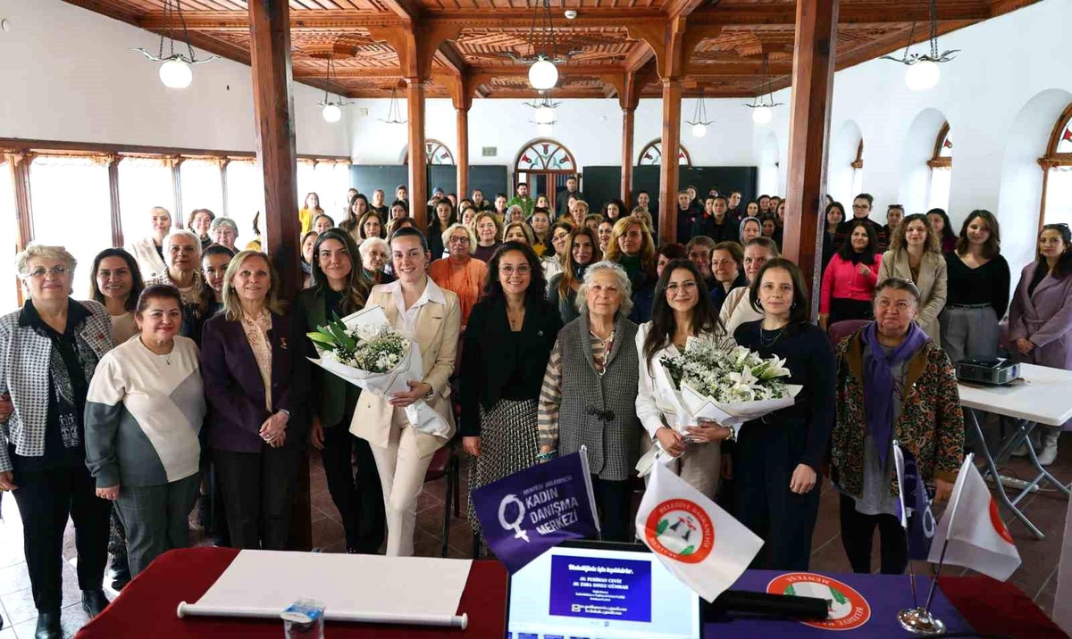 Menteşe Belediyesi\'nden Kadın Hakları Semineri