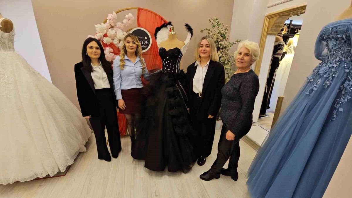 Kadına Şiddete Dikkat: Siyah Gelinlik Tasarımı