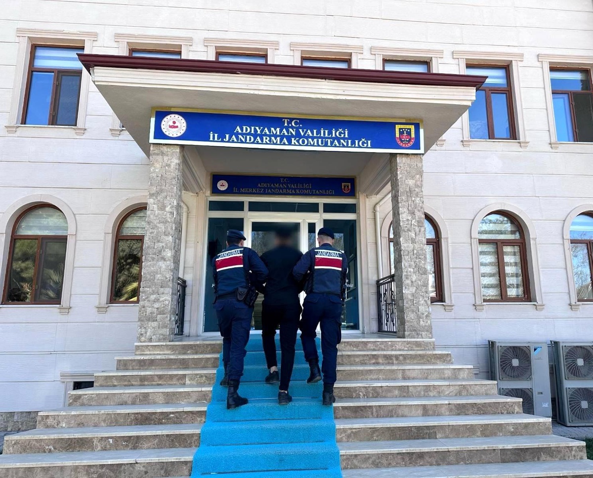 Uyuşturucu Suçundan Hapis Cezalı Şahıs Yakalandı