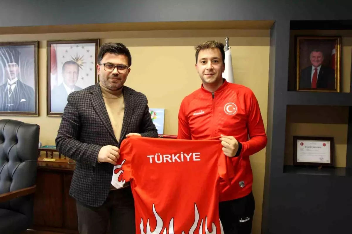 İsa Furkan Coş, Yazıcı ile Görüştü