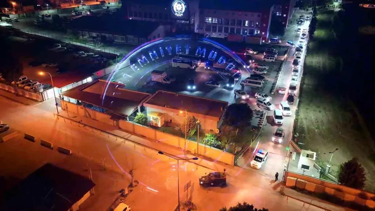 Adana\'da Suç Örgütüne Operasyon: 11 Tutuklama